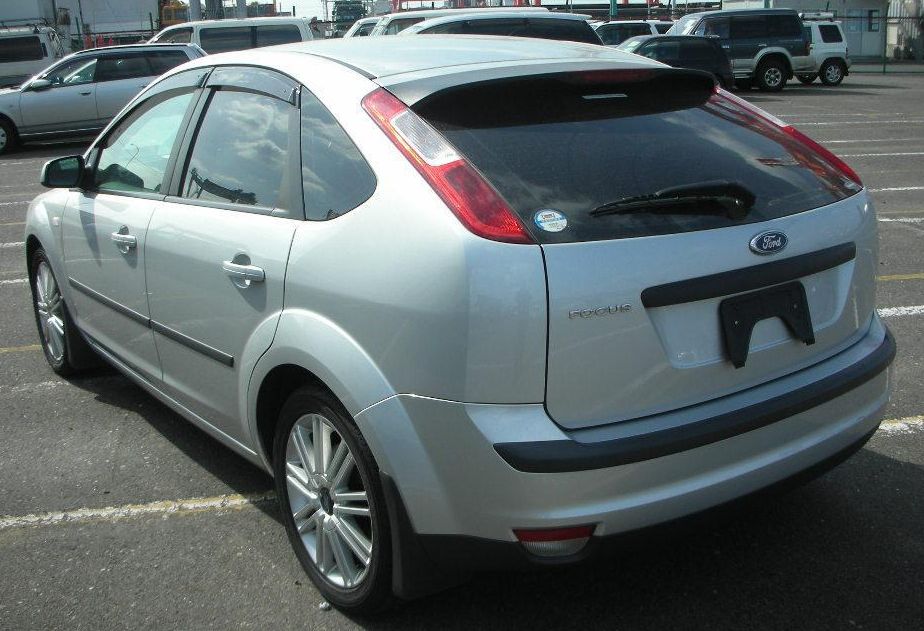  Ford Focus II, 5dr (2005-2008) :  6